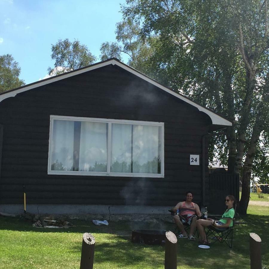 Kenosee Inn & Cabins Kenosee Park 외부 사진